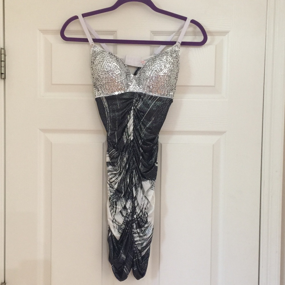 Ladies dress